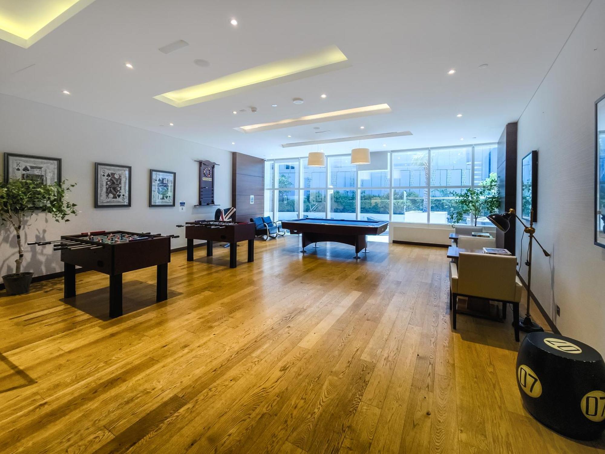 Apartamento Ultra Modern 1Bd In Damac Heights Marina Dubái Exterior foto