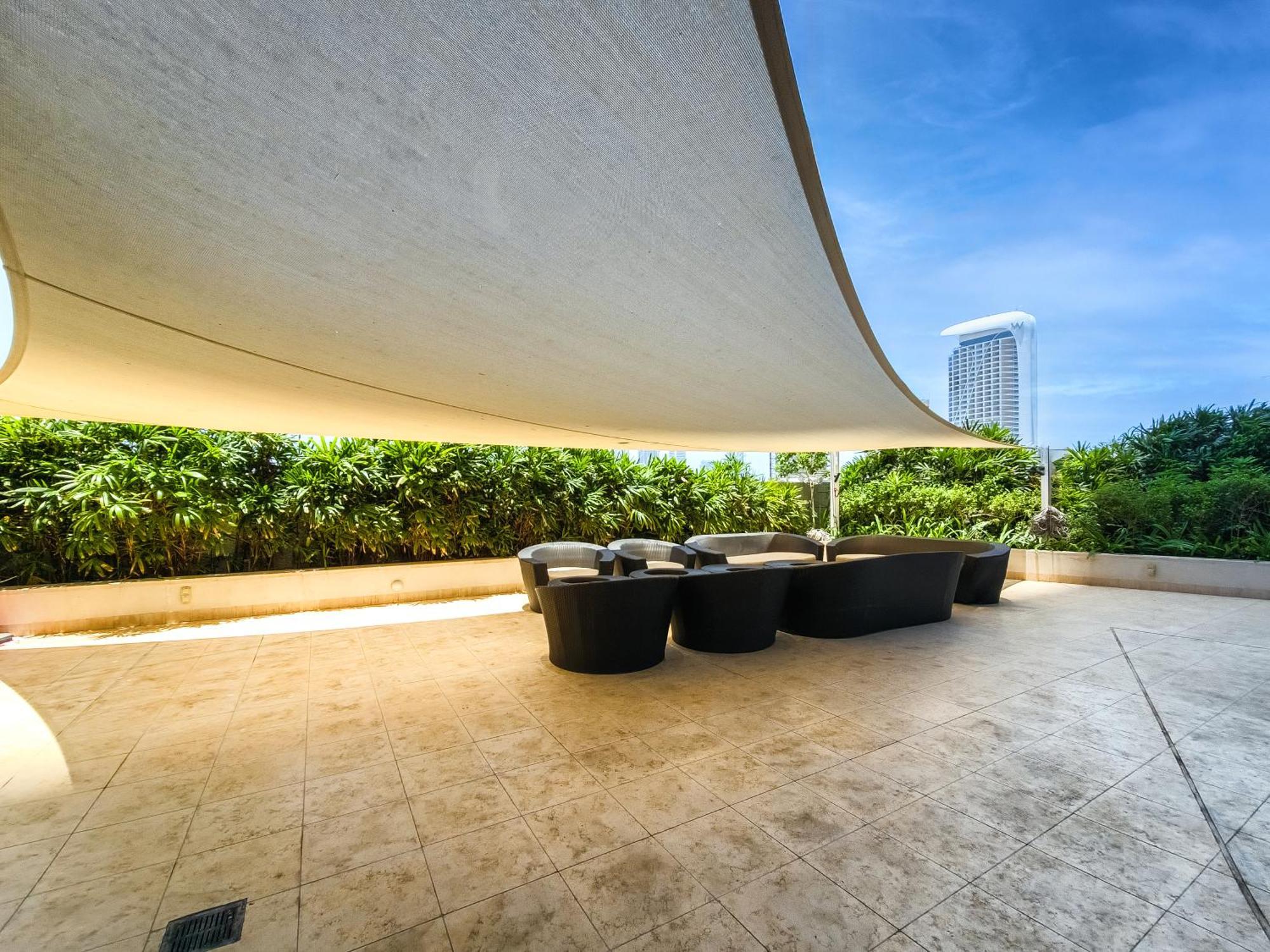 Apartamento Ultra Modern 1Bd In Damac Heights Marina Dubái Exterior foto